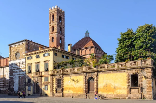 Piazza San Martino - Lucca — Fotografie, imagine de stoc