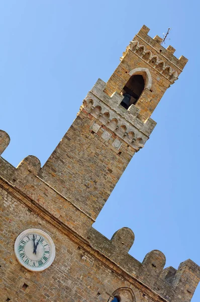 Torre del reloj - Volterra — Foto de Stock