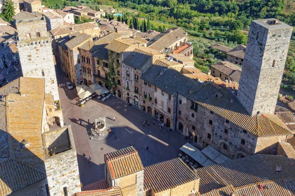 Piazza della Cisterna - San Gimignano — Photo