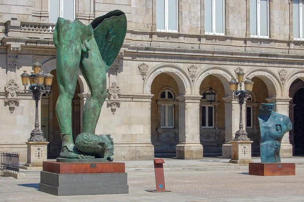 Esculturas de Bronce por Igor Mitoraj - La Coruna — Foto de Stock