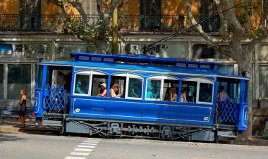 Mavi tramvay - Barcelona