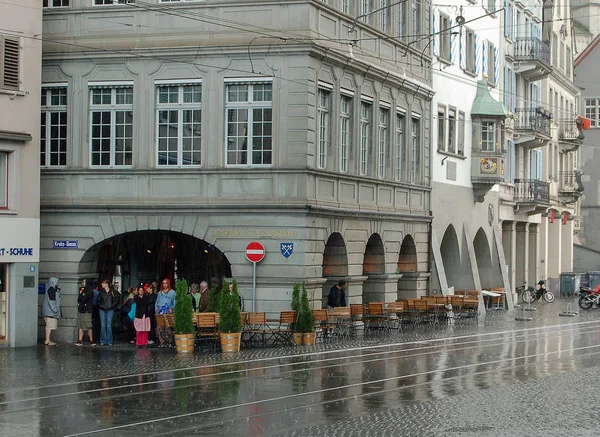 Lluvia repentina - Zurich — Foto de Stock