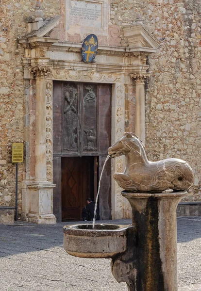 Piazza Duomo - Taormina — Fotografie, imagine de stoc