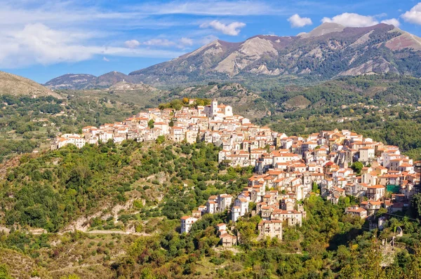 Vista de la colina-ciudad - Rivello — Foto de Stock