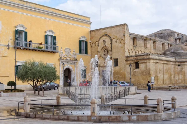 Piazza Vittorio Veneto - Matera — 图库照片