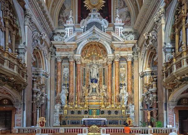 Facciata della Chiesa del Gesu Nuovo - Napoli — Foto Stock