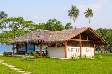 Beach Bar - Espiritu Santo