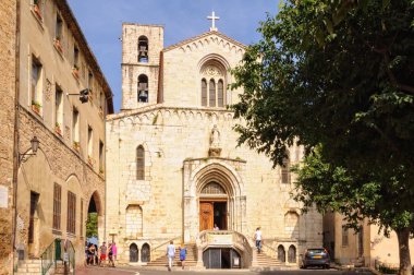 Notre Dame du Puy - Grasse Kilisesi