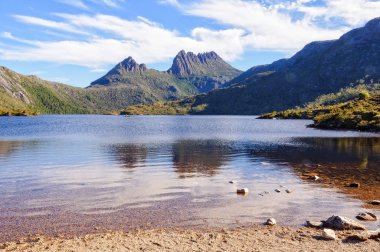 Güvercin Gölü - Cradle Mountain