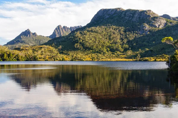 Lake Lilla - Cradle Mountain — Stock Photo, Image