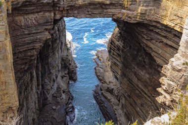 Tasman Arch - Eaglehawk boyun