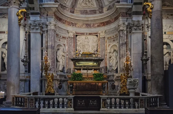 Altar de San Rainerio - Pisa — Foto de Stock