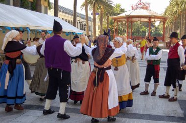 Yeni şarap Festivali - La Coruna 