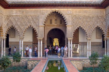 Patio de las doncellas - Sevilla
