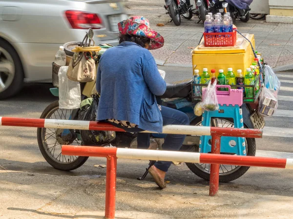 Vendor de rua - Cidade de Ho Chi Minh — Fotografia de Stock