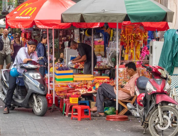 Mercado de rua - Cidade de Ho Chi Minh — Fotografia de Stock