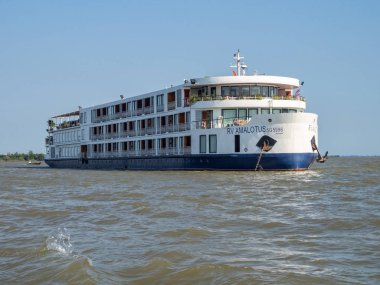 Amalotus nehir gemisi - Vinh Long