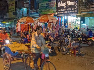 İş asla bitmez - Tra Vinh