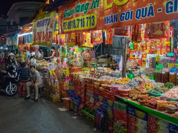 Mercado Noturno Alguns Dias Antes Ano Novo Vietnamita Long Xuyen — Fotografia de Stock