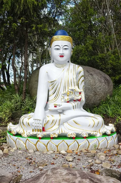 Sitting statue of Buddha — Stock Photo, Image