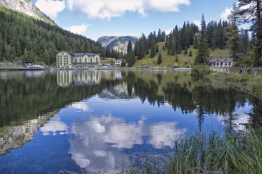 Misurina Gölü - Auronzo di Cadore (Belluno) İtalya