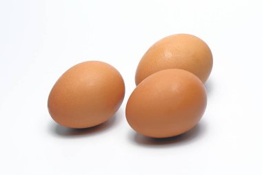 Organik yumurta. Organik gıda Tayland. Beyaz arka plan.