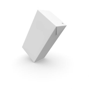 Meyve suyu, süt, kefir ve diğer içecekler beyaz izole arka planda için bardağı taşıran damla ile kutu