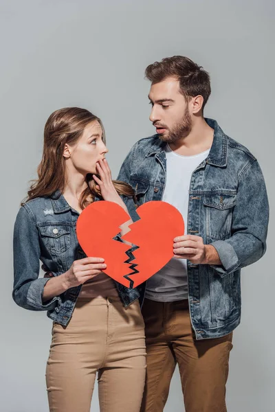 Upset Couple Holding Pieces Broken Heart Symbol Looking Each Other — Stock Photo, Image