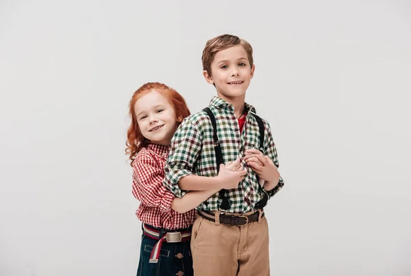 Adorables Niños Pequeños Abrazando Sonriendo Cámara Aislada Gris —  Fotos de Stock