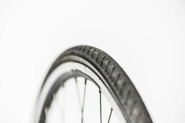 Fietswiel Met Velg Band Spaken Geïsoleerd Wit — Stockfoto