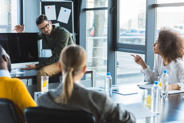 Businessman Showing Something Computer Screen Meeting Office — Stock Photo, Image