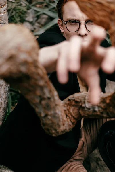 Selective Focus Fashionable Young Man Eyeglasses — Free Stock Photo