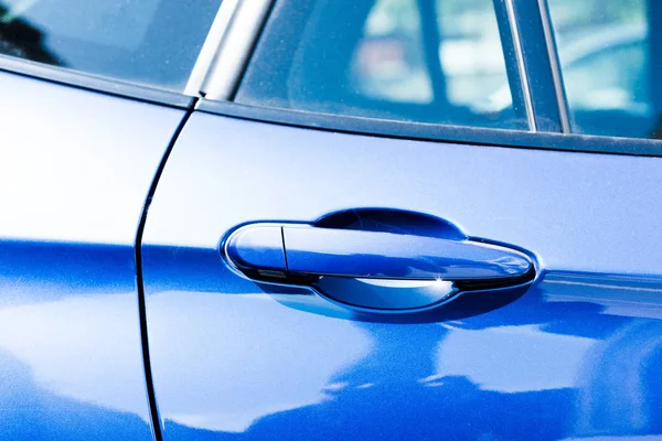 Vue Rapprochée Poignée Porte Voiture Bleue — Photo