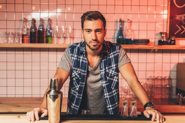 Barman — Stock Photo