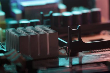 Bilgisayar anakart portre