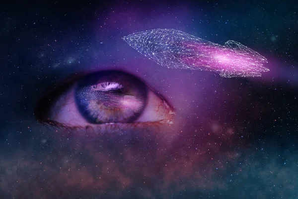 Close Conceito Olho Abstrato Olhando Para Foguete Nave Espacial Nebulosa — Fotografia de Stock