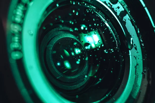 Sluiten Mooie Camera Lens Van Druppelwater Aqua Menthe Light Achtergrondpatroon — Stockfoto
