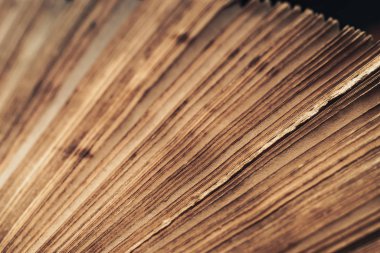 Tasarım için çok güzel antik kitap kalıplarını kapat. Kitap kötü durumda..