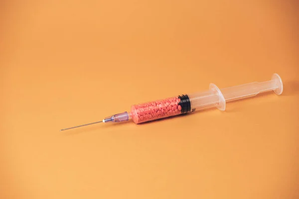 Beautiful Syringe Medical Yellow Background Coronavirus Concept Protect Yourself — Stock Photo, Image