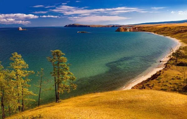 Lago Baikal. Dia de outono — Fotografia de Stock