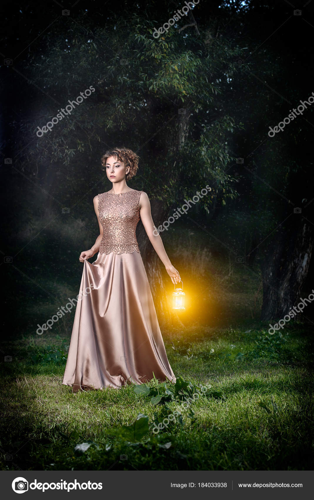 Woman Wearing Brown Leather Clothes Posing in a Park at Night · Free Stock  Photo