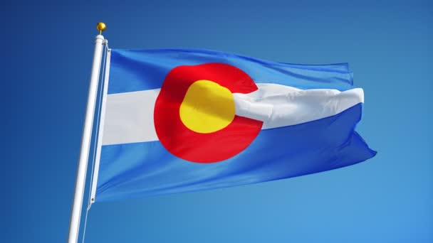 Bandeira do Colorado (estado dos EUA) em câmera lenta perfeitamente enrolada com alfa — Vídeo de Stock