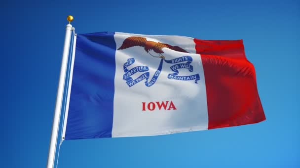 Bandera de Iowa (estado de los Estados Unidos) en cámara lenta en bucle continuo con alpha — Vídeo de stock