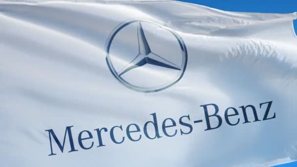 Mercedes Benz tillverkaren flagga i slow motion, redaktionella animation — Stockvideo