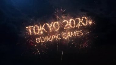 Tokyo, Japonya 'da düzenlenen 2020 Yaz Olimpiyat Oyunları' nda parçacıklar ve logoyla gece gökyüzünde yavaş çekim havai fişekleri ve güzel sihirli tipografi tasarımı ile karşılandı..