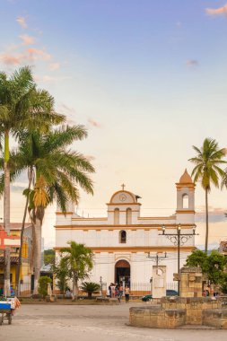 Copa Ruinas şehirde, H bulunan eski sömürge kilisenin cephe