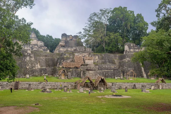 Maya ruins of Tikal, near Flores, Guatemala — Stock Photo, Image