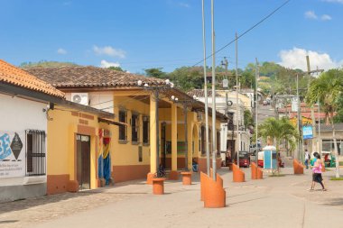 Sokak içinde kasaba ve Copan Ruinas Honduras