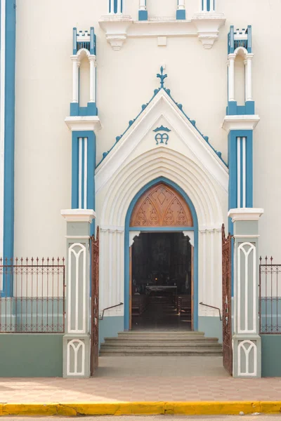 Church Iglesia Maria Auxiliadora in Granada, Nicaragua. — Stock fotografie