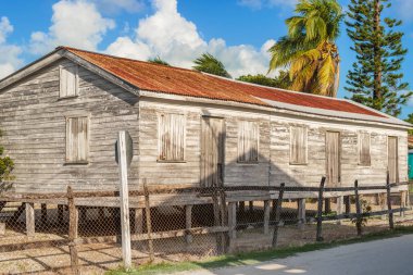 Ahşap binalarda Caye Caulker, Belize.